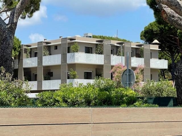 Hotel La Menado Cavalaire-sur-Mer Exteriér fotografie