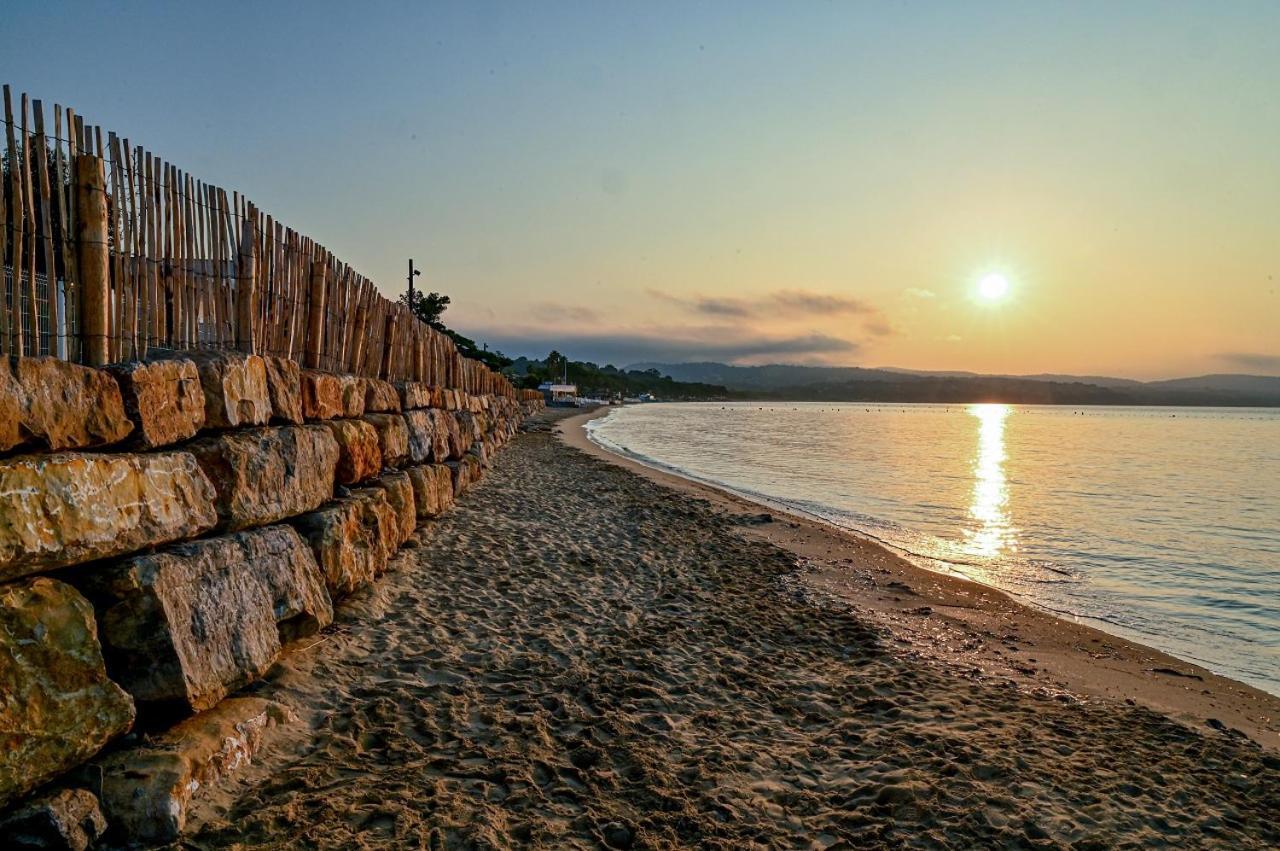 Hotel La Menado Cavalaire-sur-Mer Exteriér fotografie